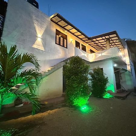 Sunliya Resort Tangalle Extérieur photo
